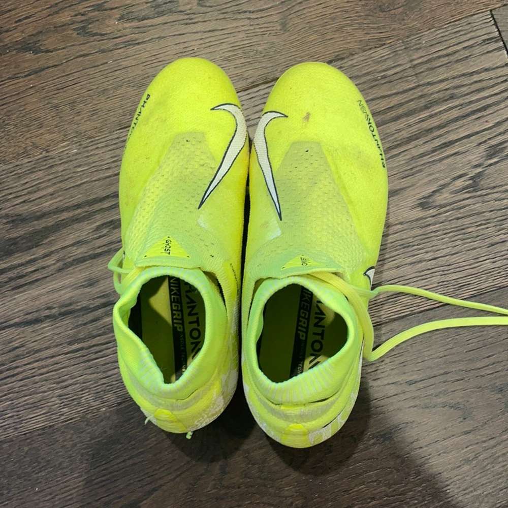 Neon Yellow Nike Phantom Vision Soccer Cleats